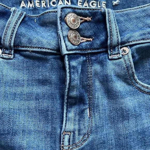 American Eagle artist crop jeans. Size 4 short women - Picture 3 of 9